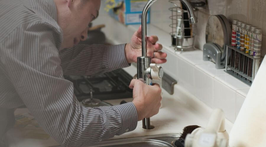 Professional tankless water heater installation in Wright City, MO